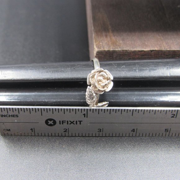 Size 6.5 Sterling Silver Simple Rose Band Ring - Picture 5 of 6